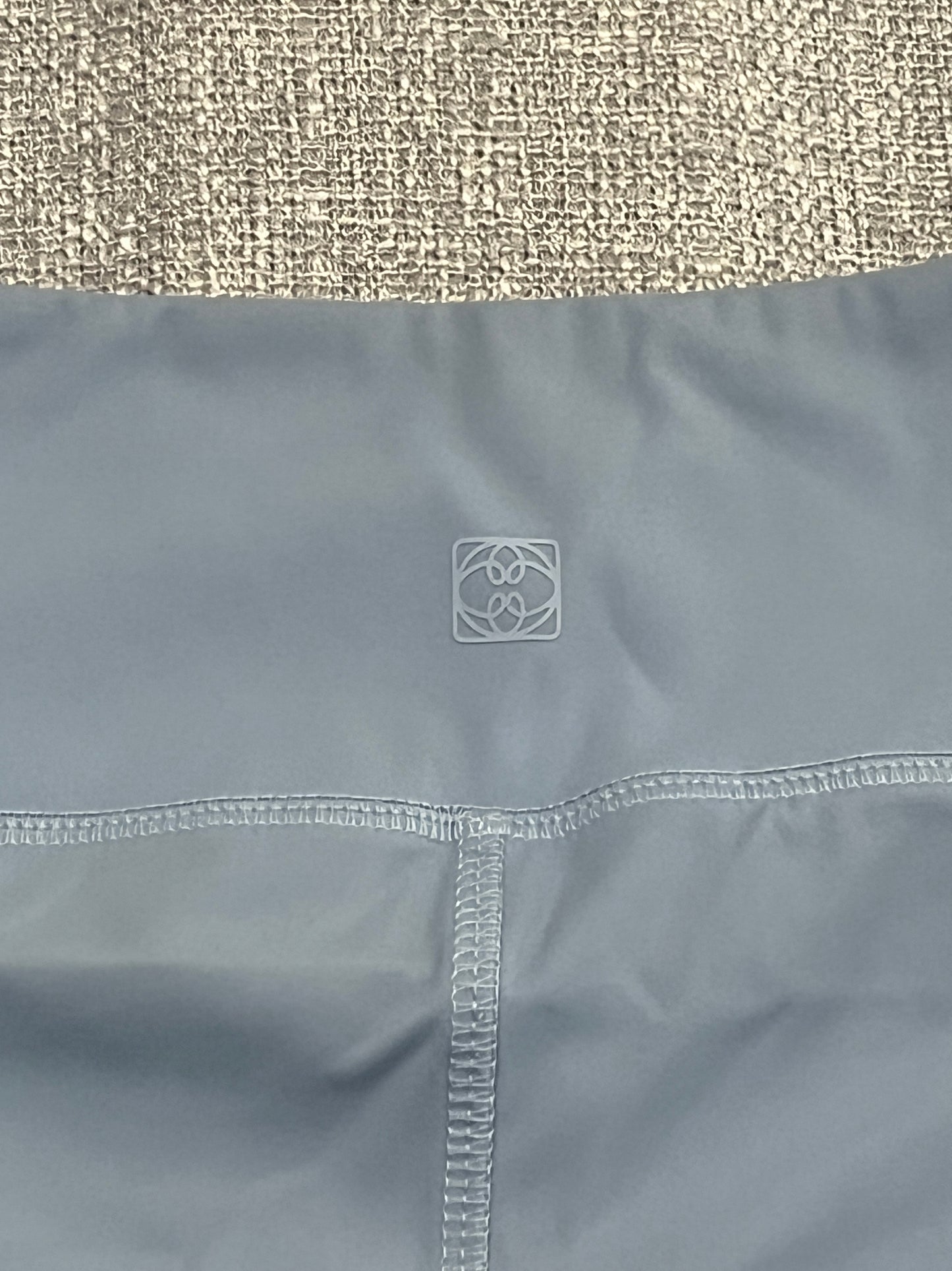 Glassons women’s blue shorts medium