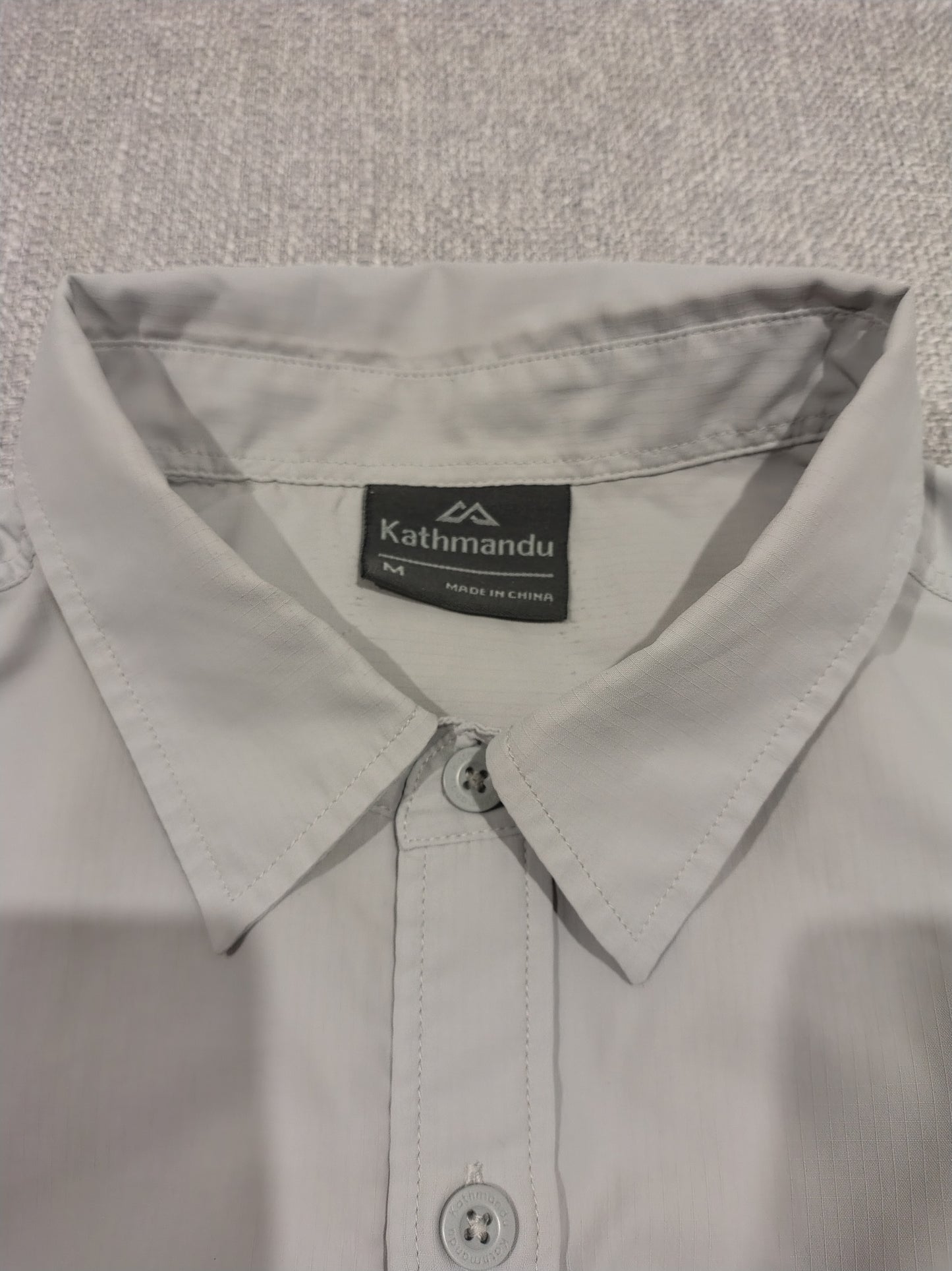 Kathmandu Outdoor Shirt Mens Medium Beige Short Sleeve Hiking Travel Lightweight