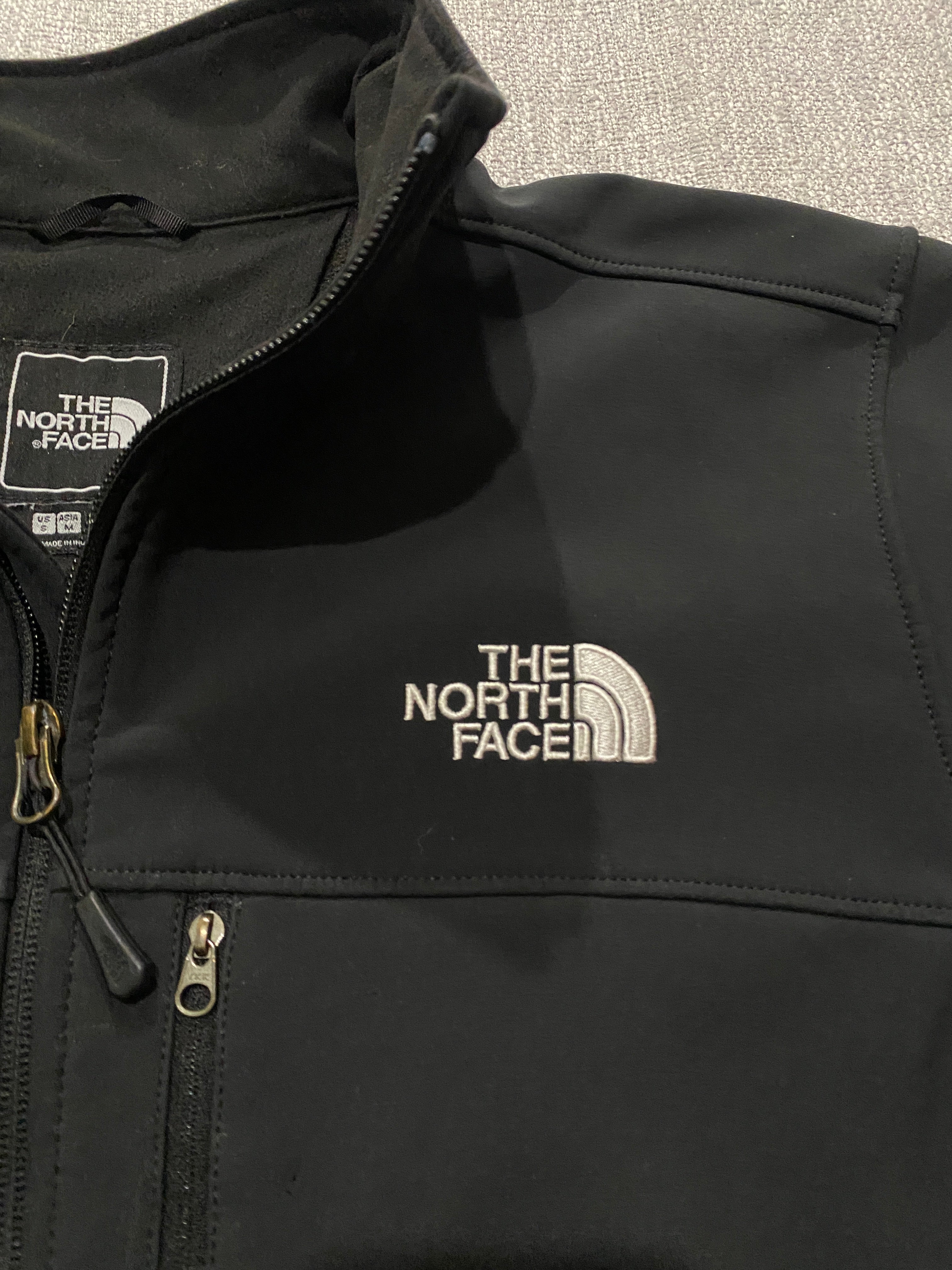 The North Face Mens Softshell Black Jacket