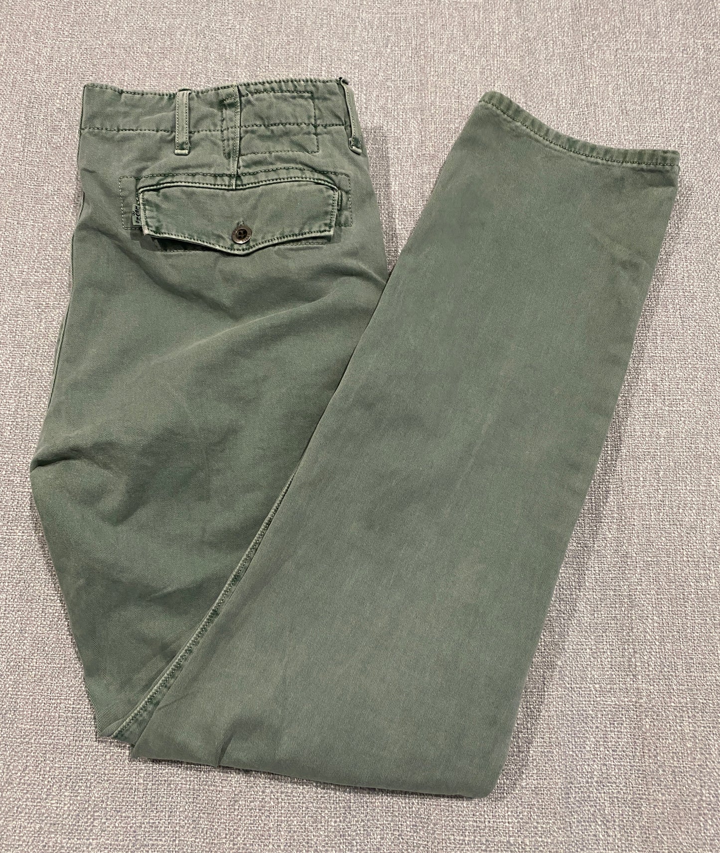 Y2K Levi’s Minimal Streetwear Pants 33 Inch