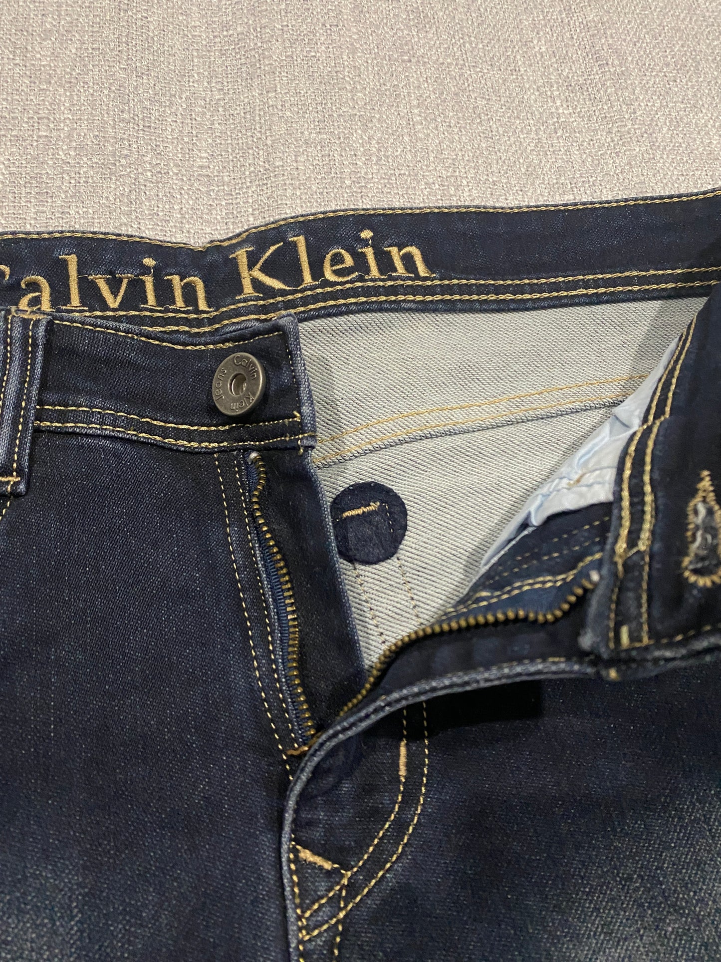 Calvin Klein Jeans Men’s 30 Dark Wash Blue Straight Leg