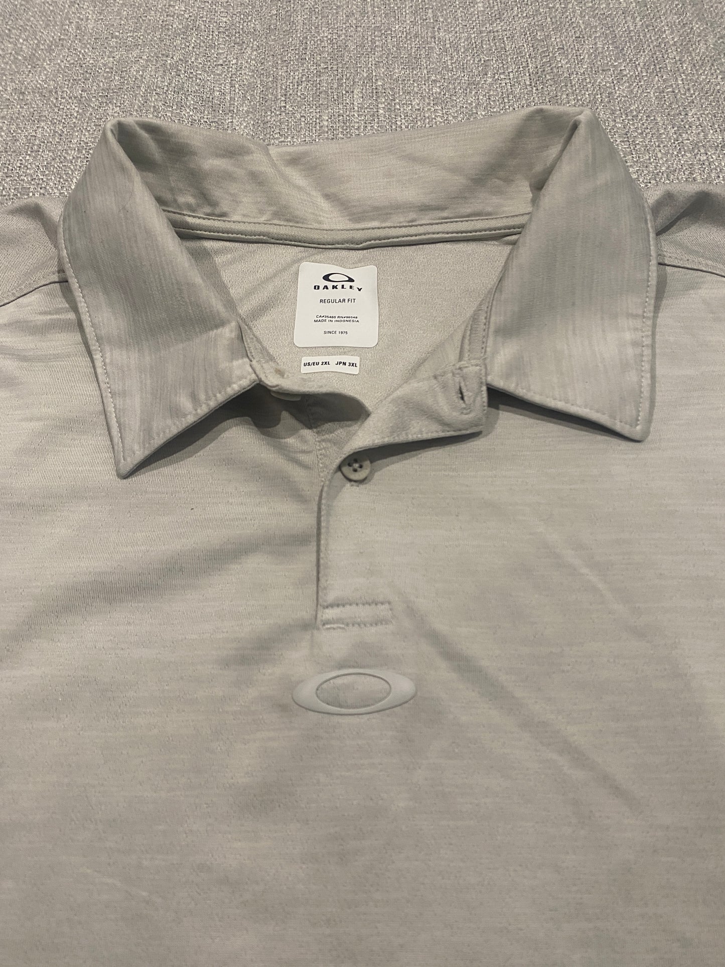 Oakley Regular Fit Polo Shirt Men’s 2XL Grey Performance Golf Casual