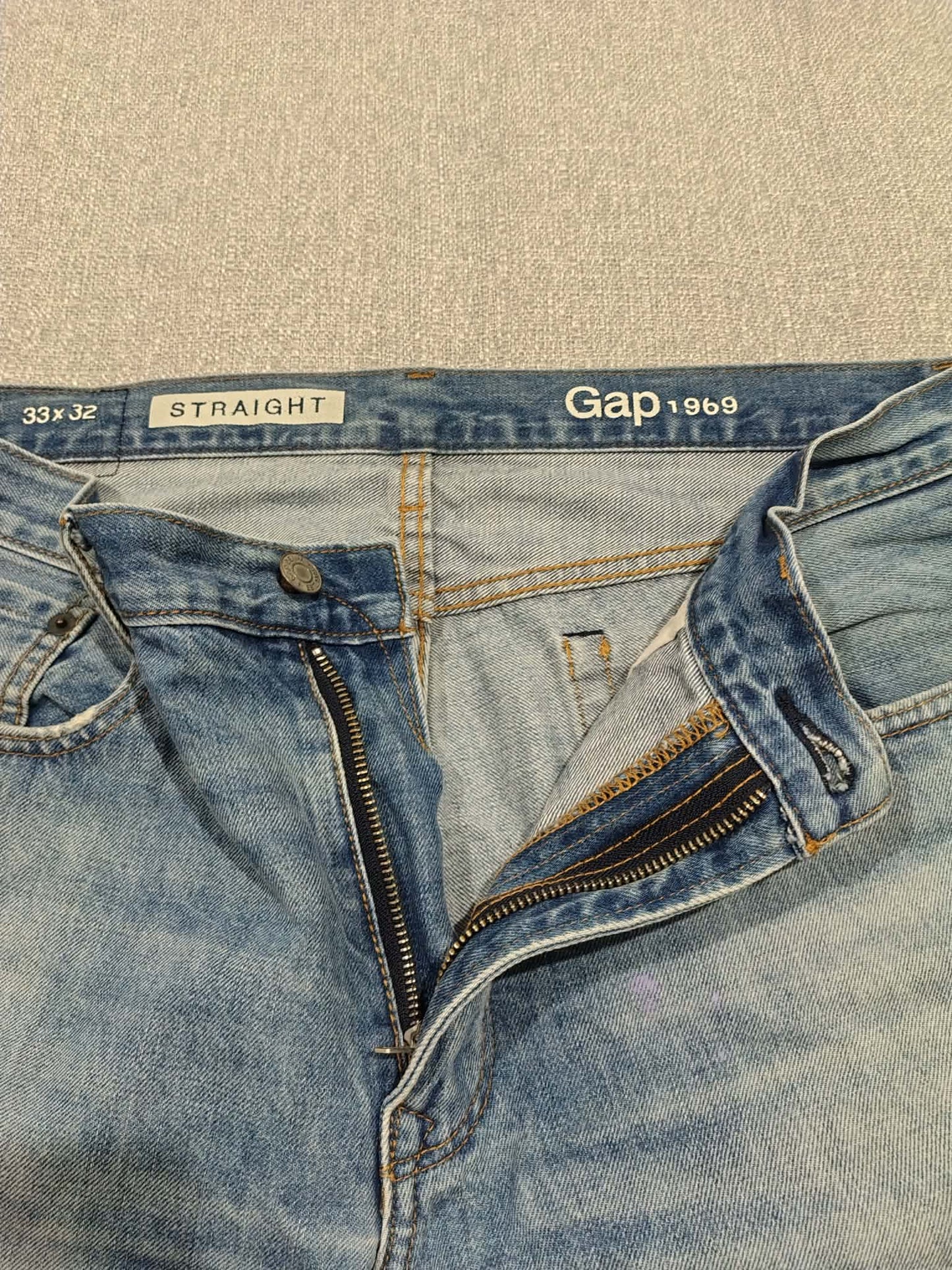 Gap 1969 Straight Jeans – Light Blue (33x32)