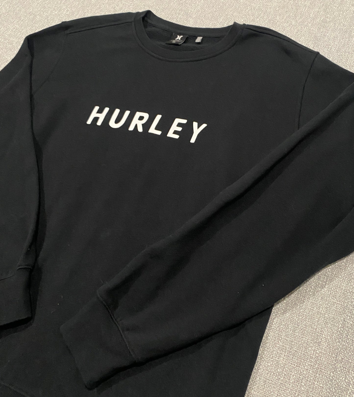 Hurley Sweatshirt Mens XL black Crew Neck Logo Jumper