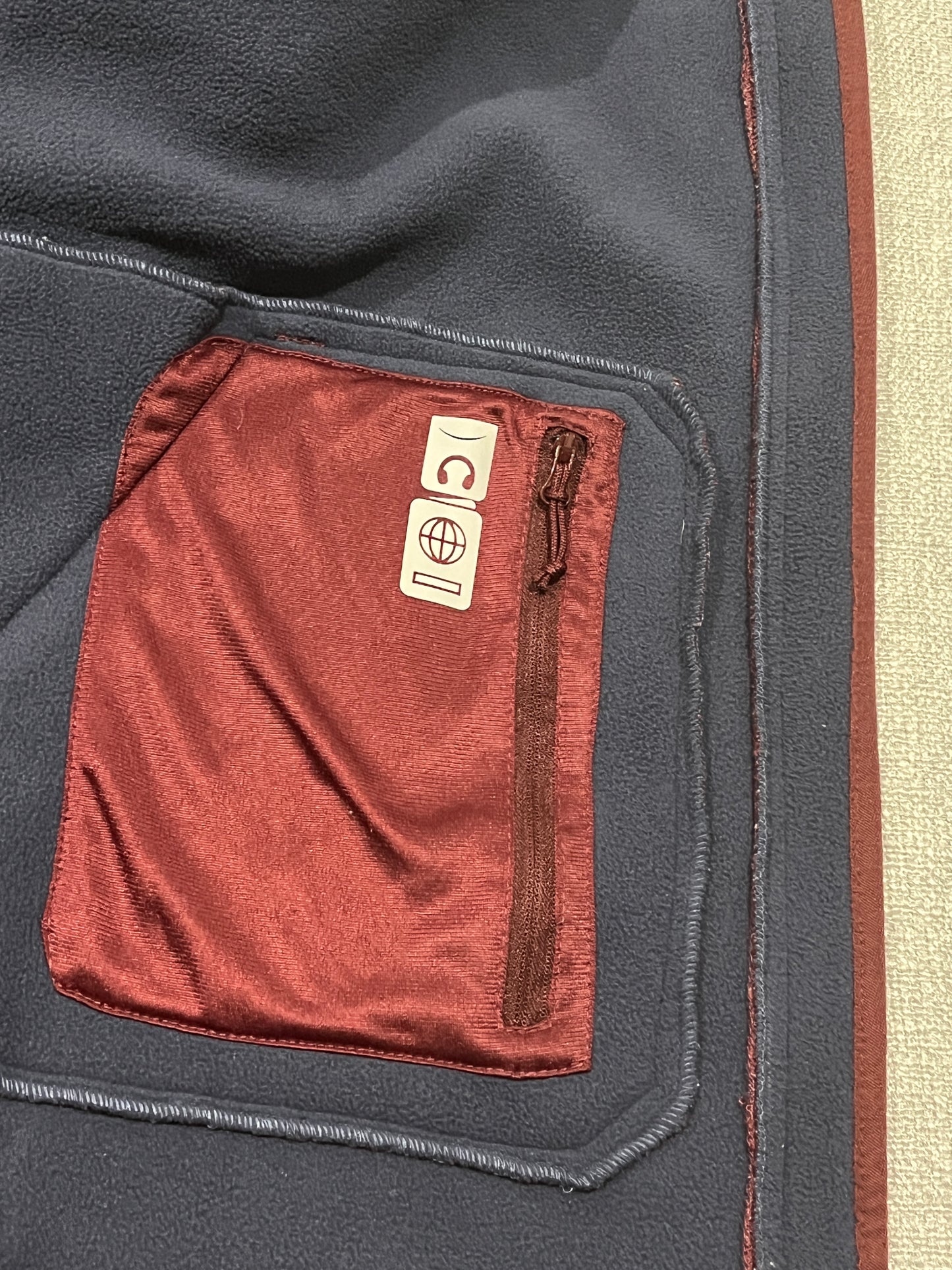 Kathmandu Womens Hooded Fleece Jacket Size 16 Burgundy Marle Full Zip Outdoor