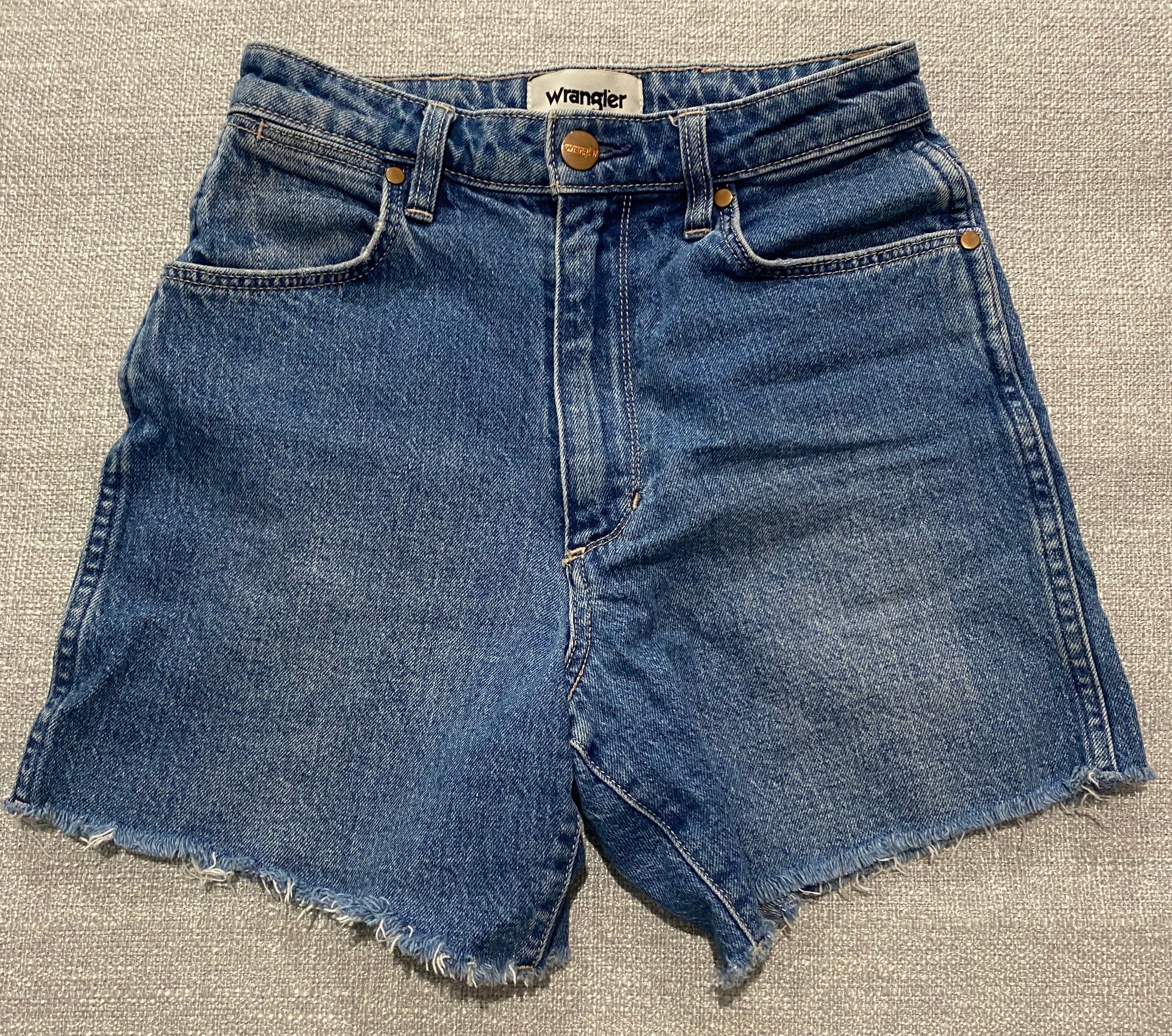 Wrangler Denim CutOff Shorts Claudia Hi Straight