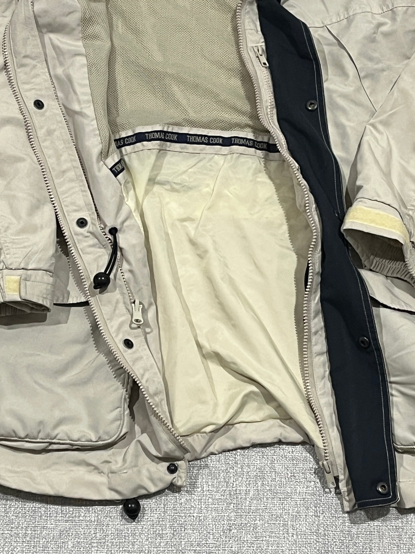 Thomas Cook VenturLite Waterproof Jacket Mens M Beige Outdoor Hiking Teflon Coat