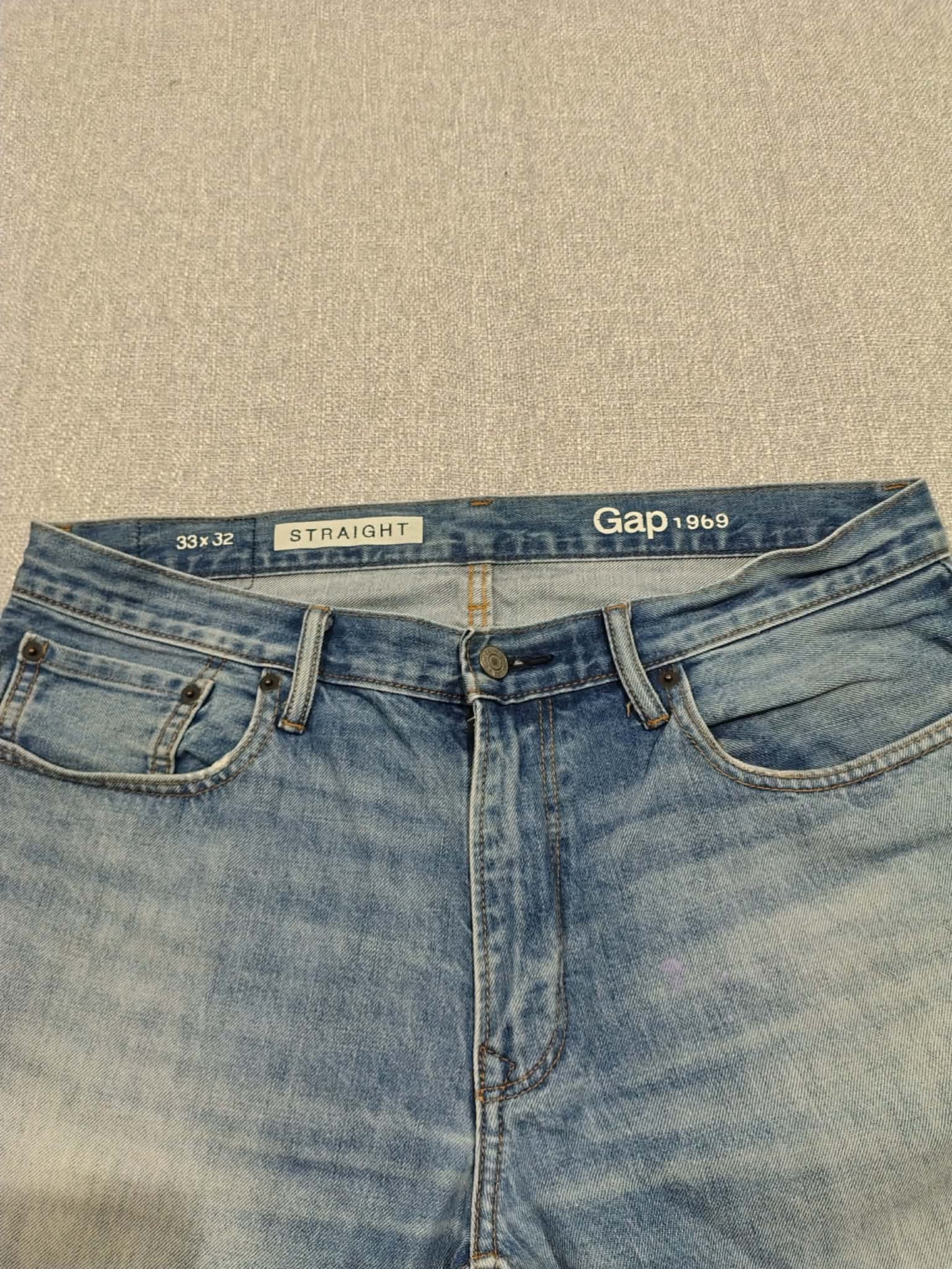 Gap 1969 Straight Jeans – Light Blue (33x32)