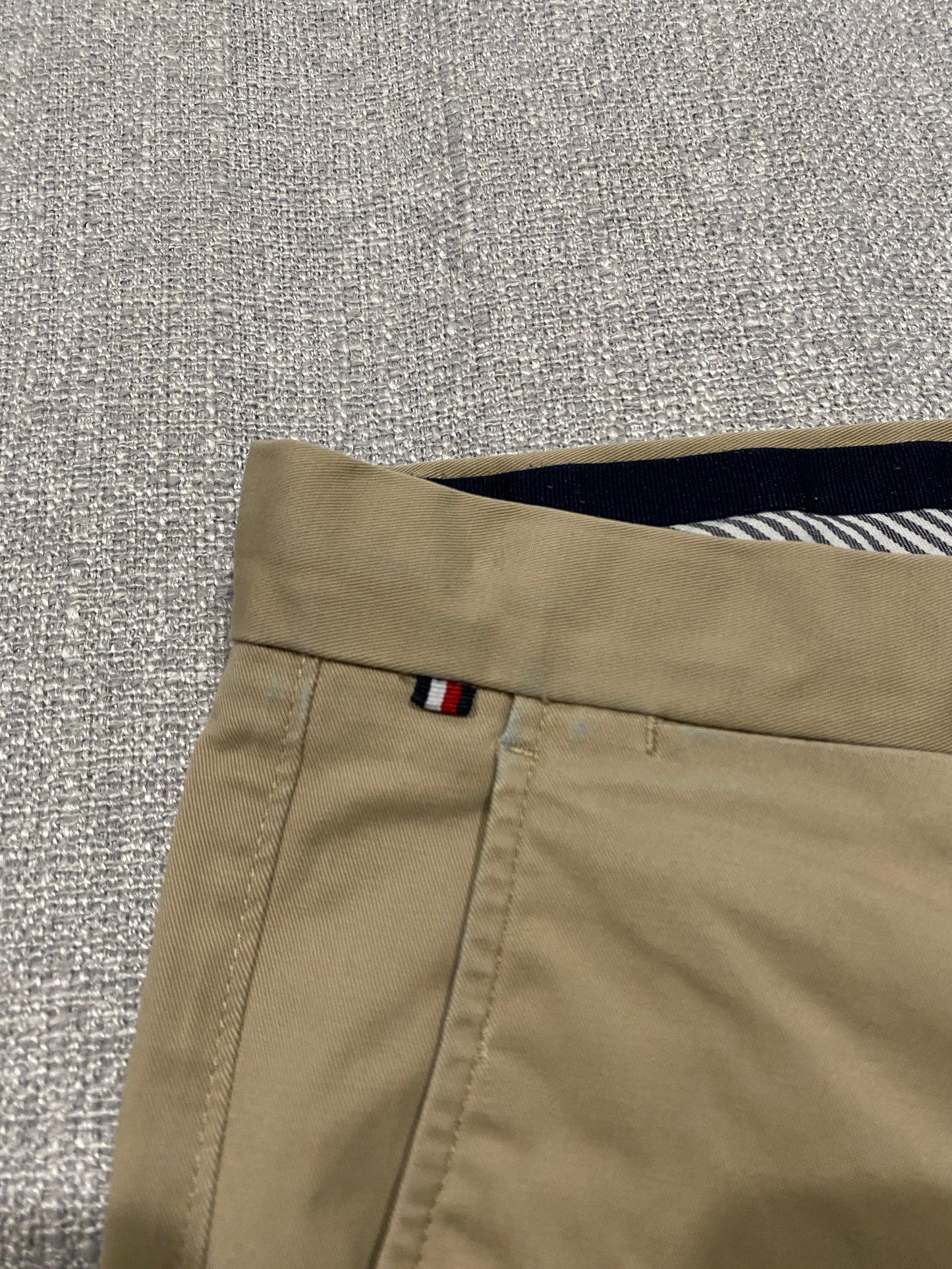 Tommy Hilfiger TH Flex Chino Pants Mens 30 Beige Slim Fit Casual