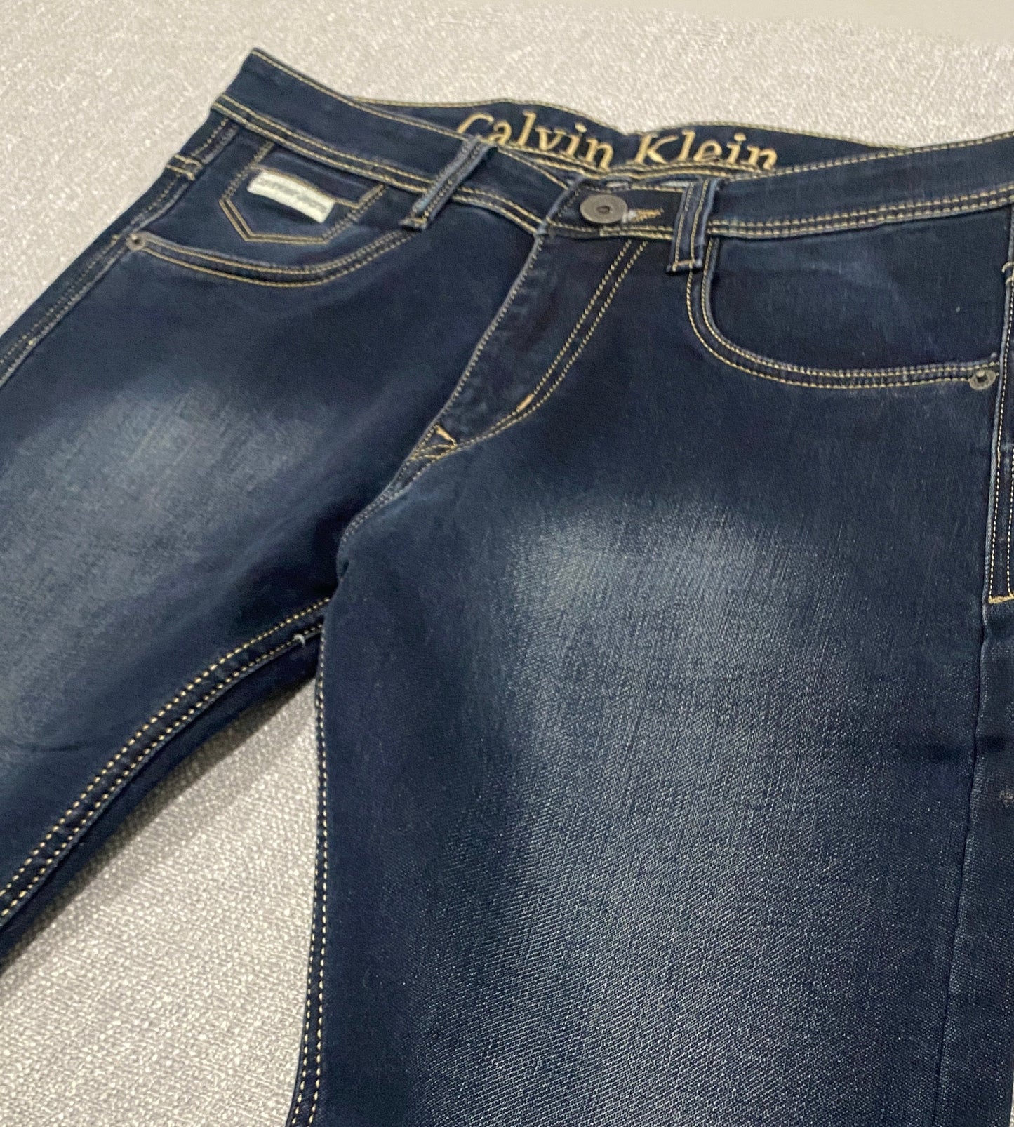 Calvin Klein Jeans Men’s 30 Dark Wash Blue Straight Leg