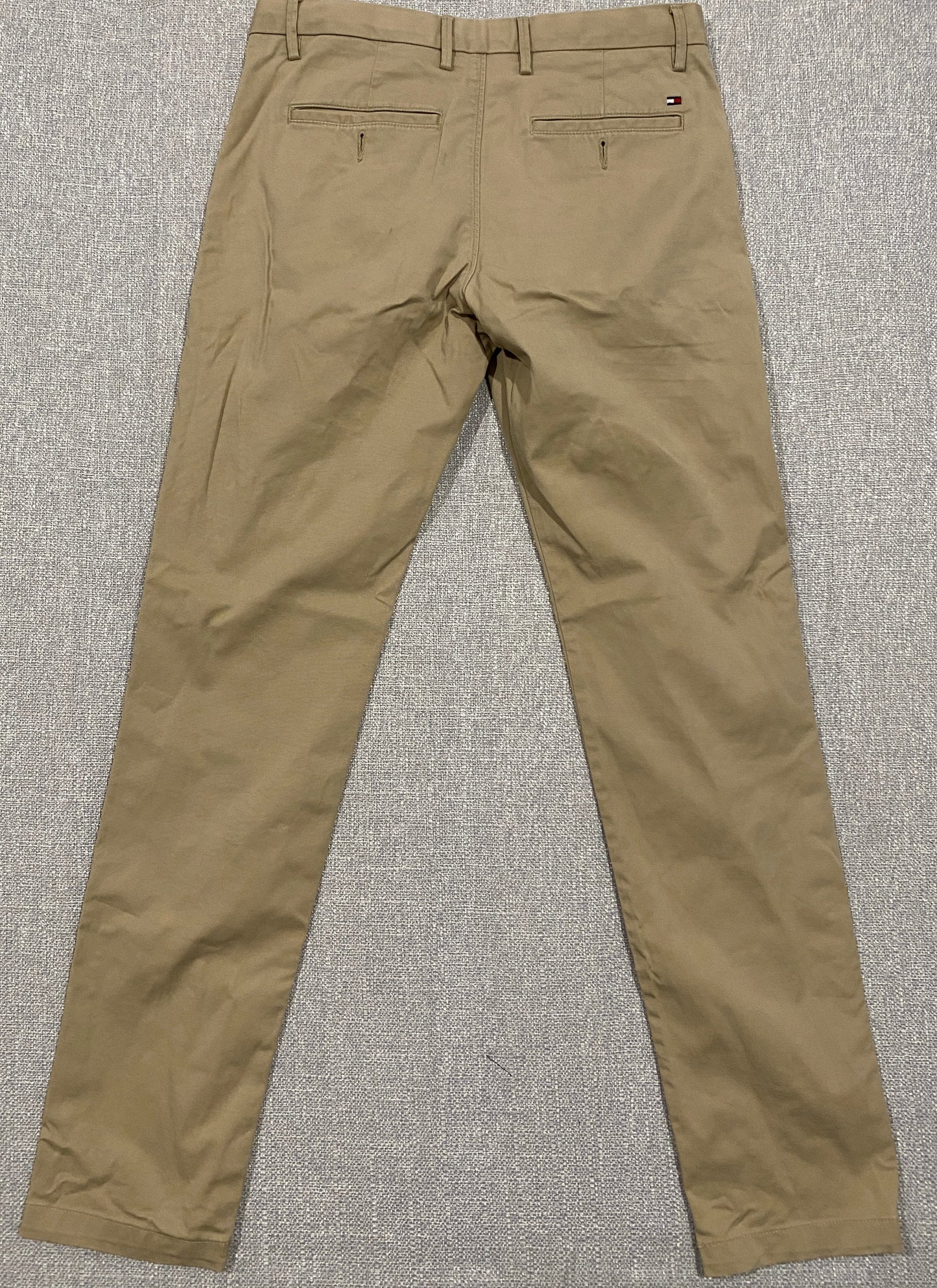 Tommy Hilfiger TH Flex Chino Pants Mens 30 Beige Slim Fit Casual
