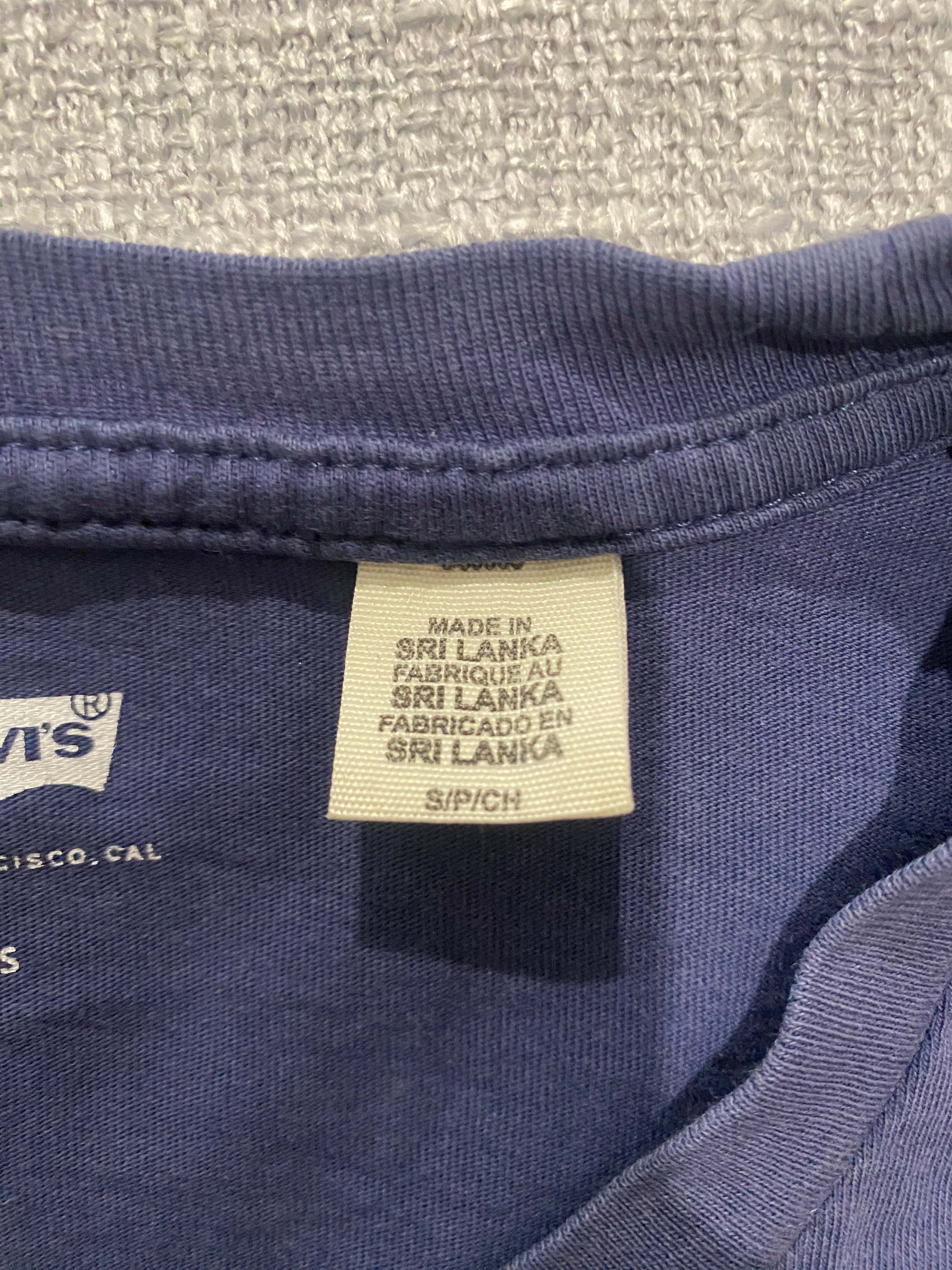 Levi’s Navy Blue Logo Tee