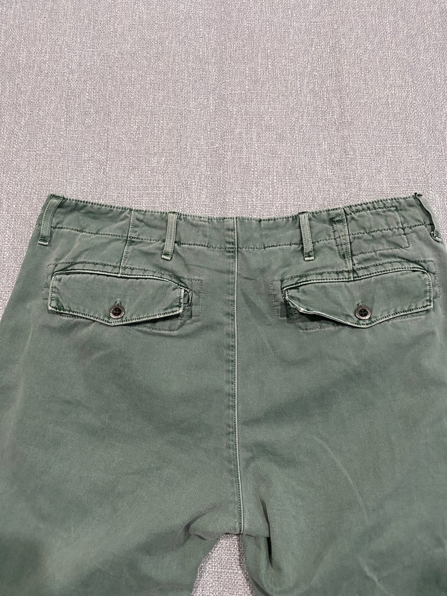 Y2K Levi’s Minimal Streetwear Pants 33 Inch