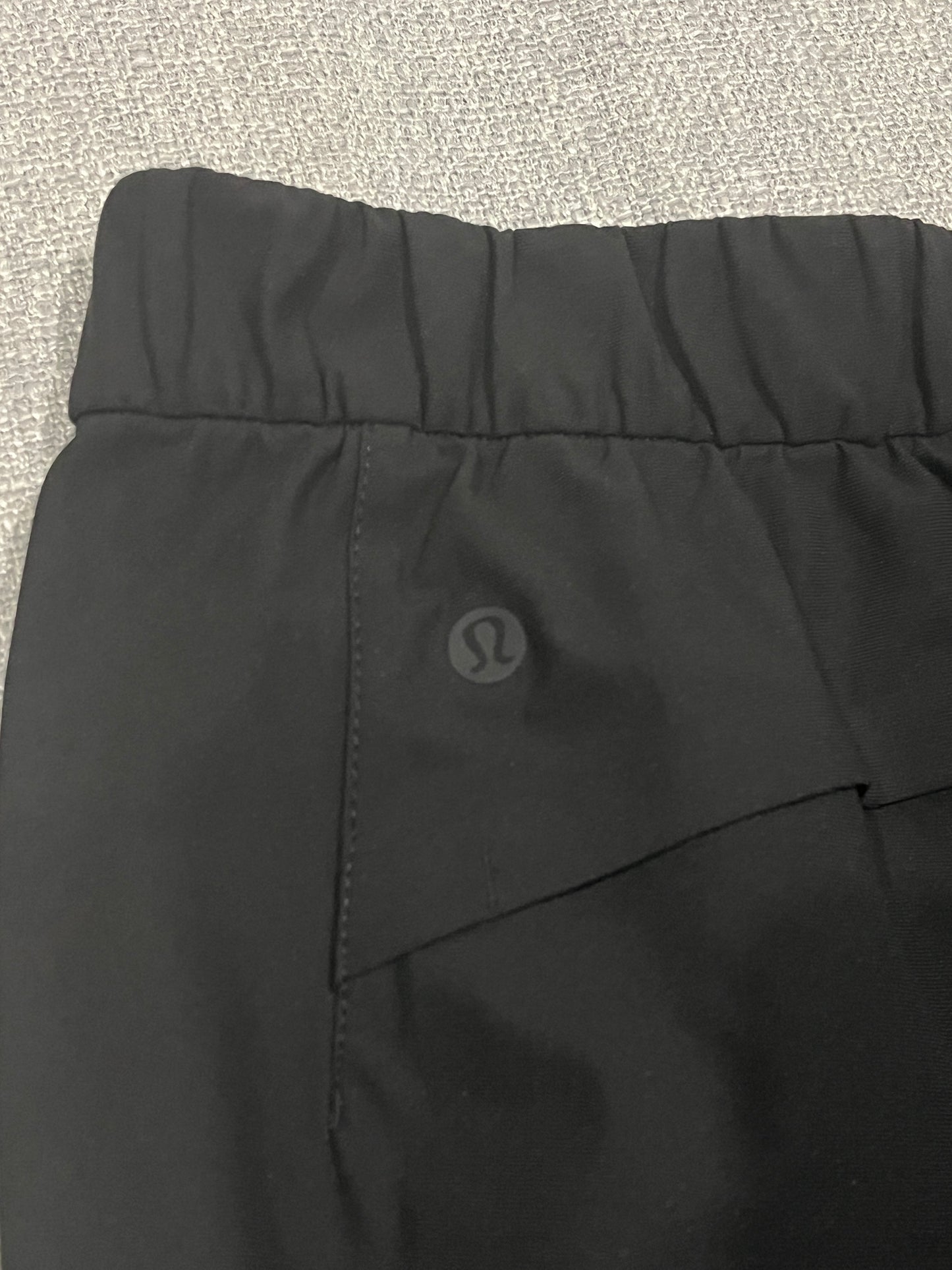 Lululemon Stretch Woven Jogger Pants Womens Size 29 Black Athletic Casual