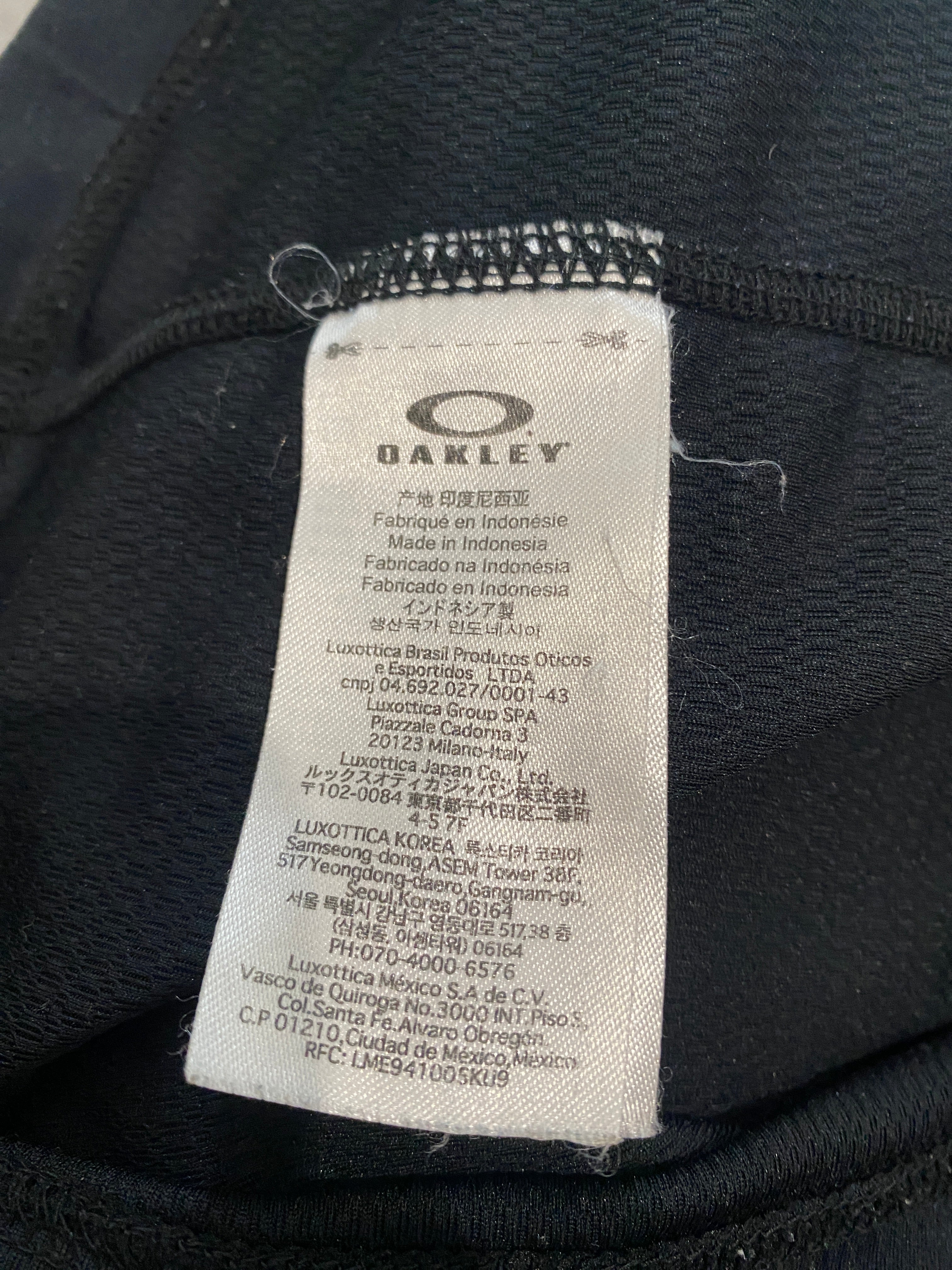 Oakley Performance Fit Black Tee