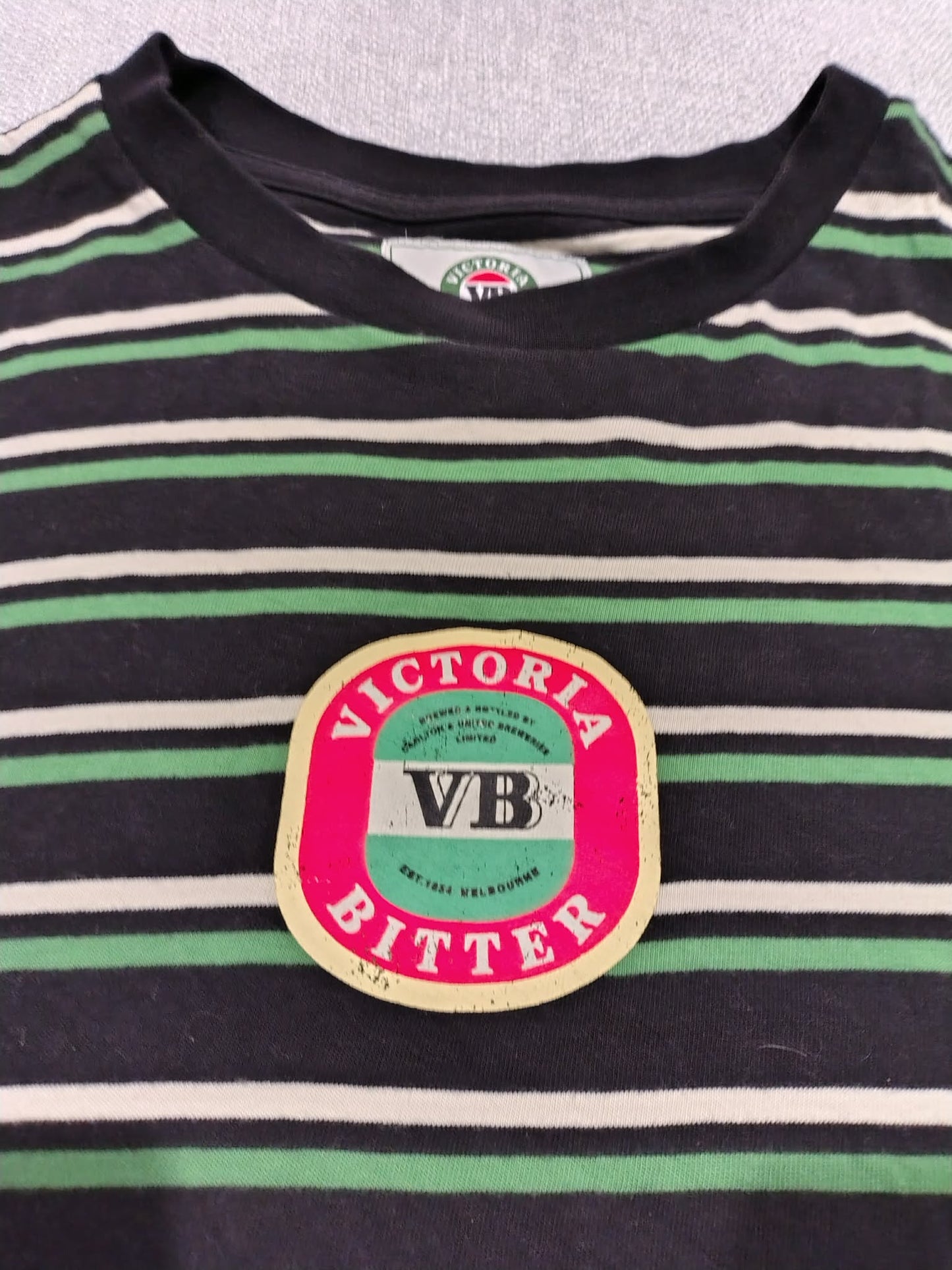 VB Victoria Bitter Striped Tee Size L Streetwear Y2K