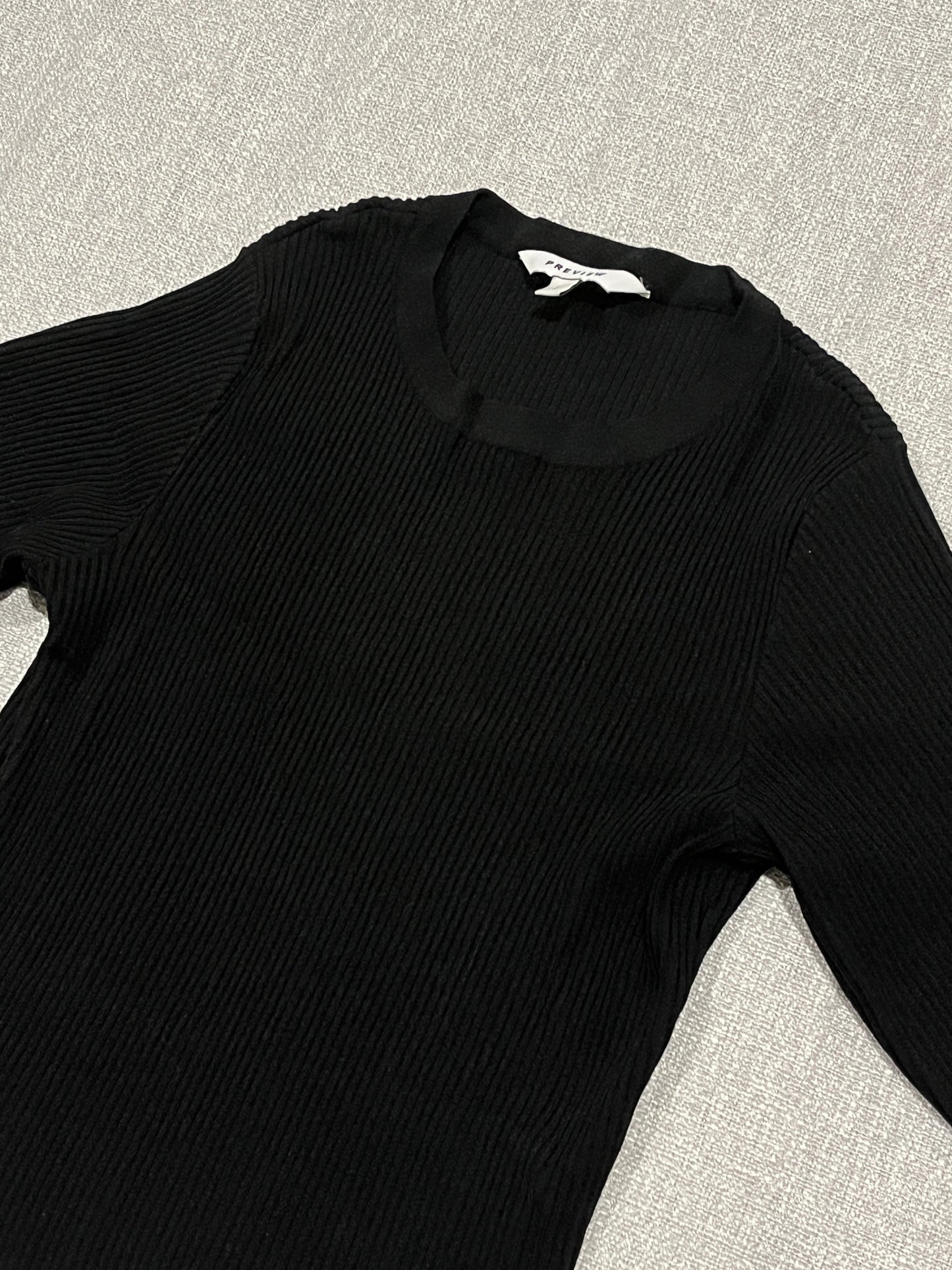 Preview Women’s Black Long Sleeve Ribbed Top size Large