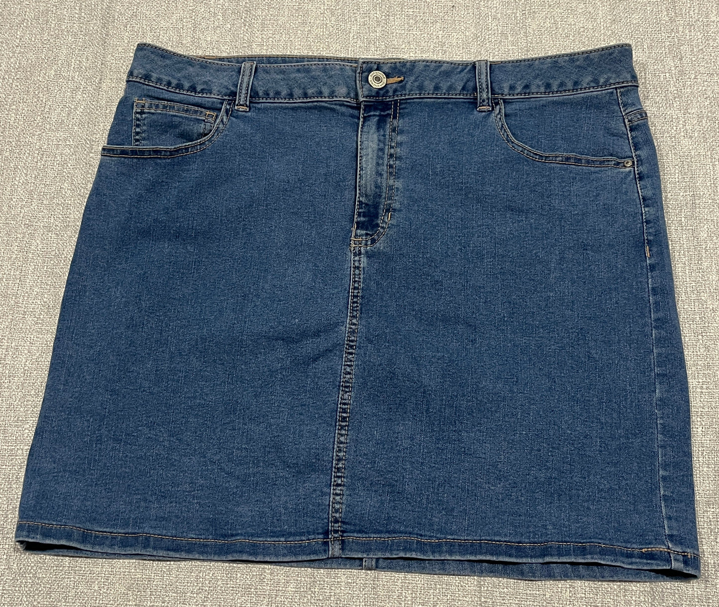 Anko Women’s Denim Skirt size 18