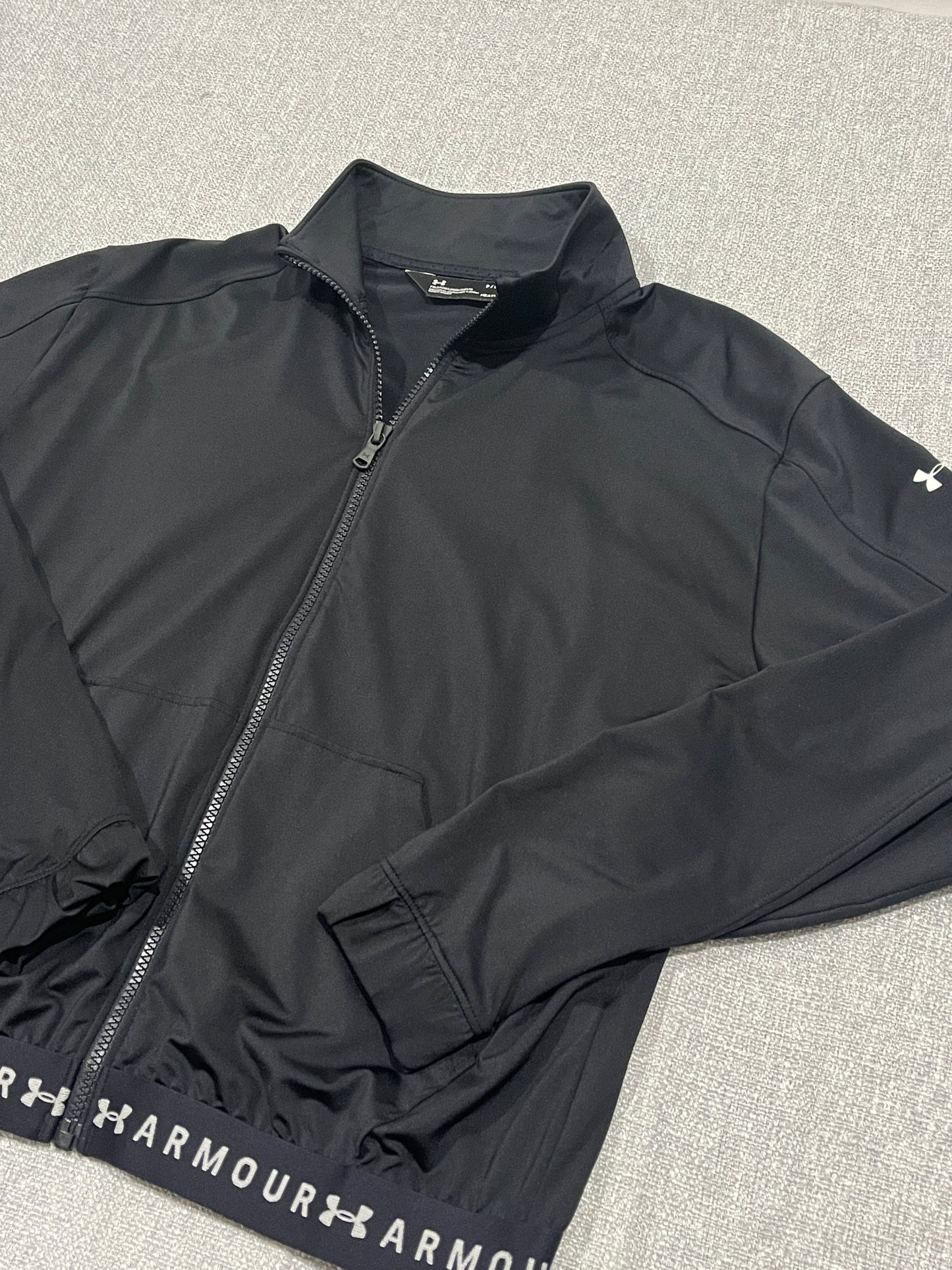 Under Armour Women’s Black Jacket size Small