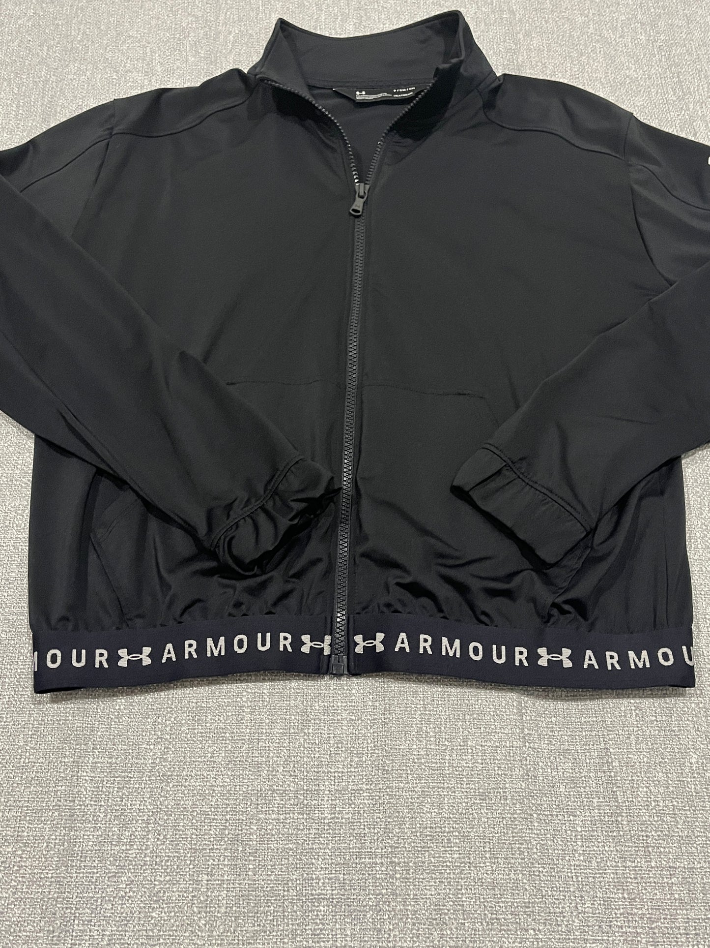 Under Armour Women’s Black Jacket size Small