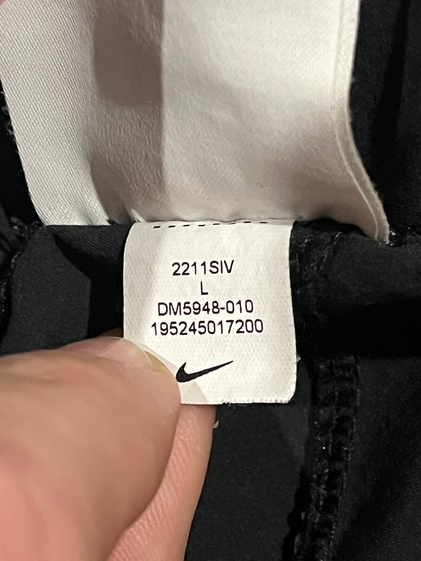 Nike Dri-FIT Challenger Running Pants – Men’s Large – Black
