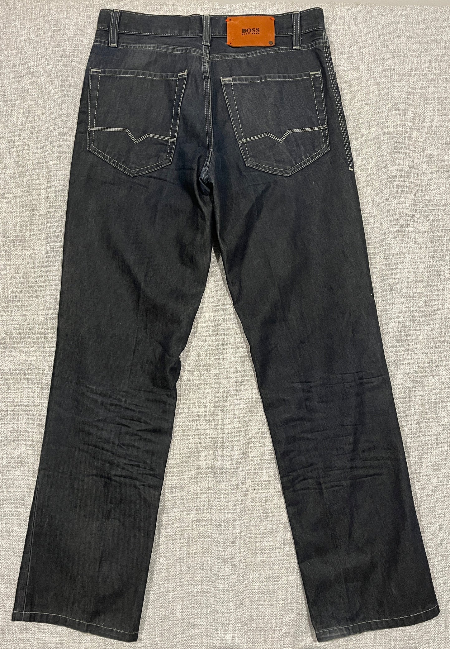 Hugo Boss Regular Fit Dark Wash Jeans W30 L34 Mens Designer Denim