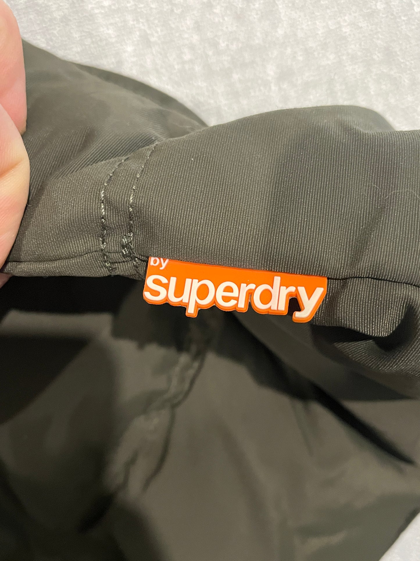 Superdry Tokyo 5 Hooded Puffer Vest Mens Large Olive Green Hooded Gilet Nylon