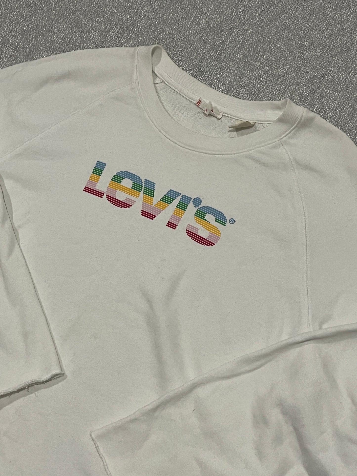 Levi’s Women’s Rainbow Logo Cropped Sweatshirt White Size 1X