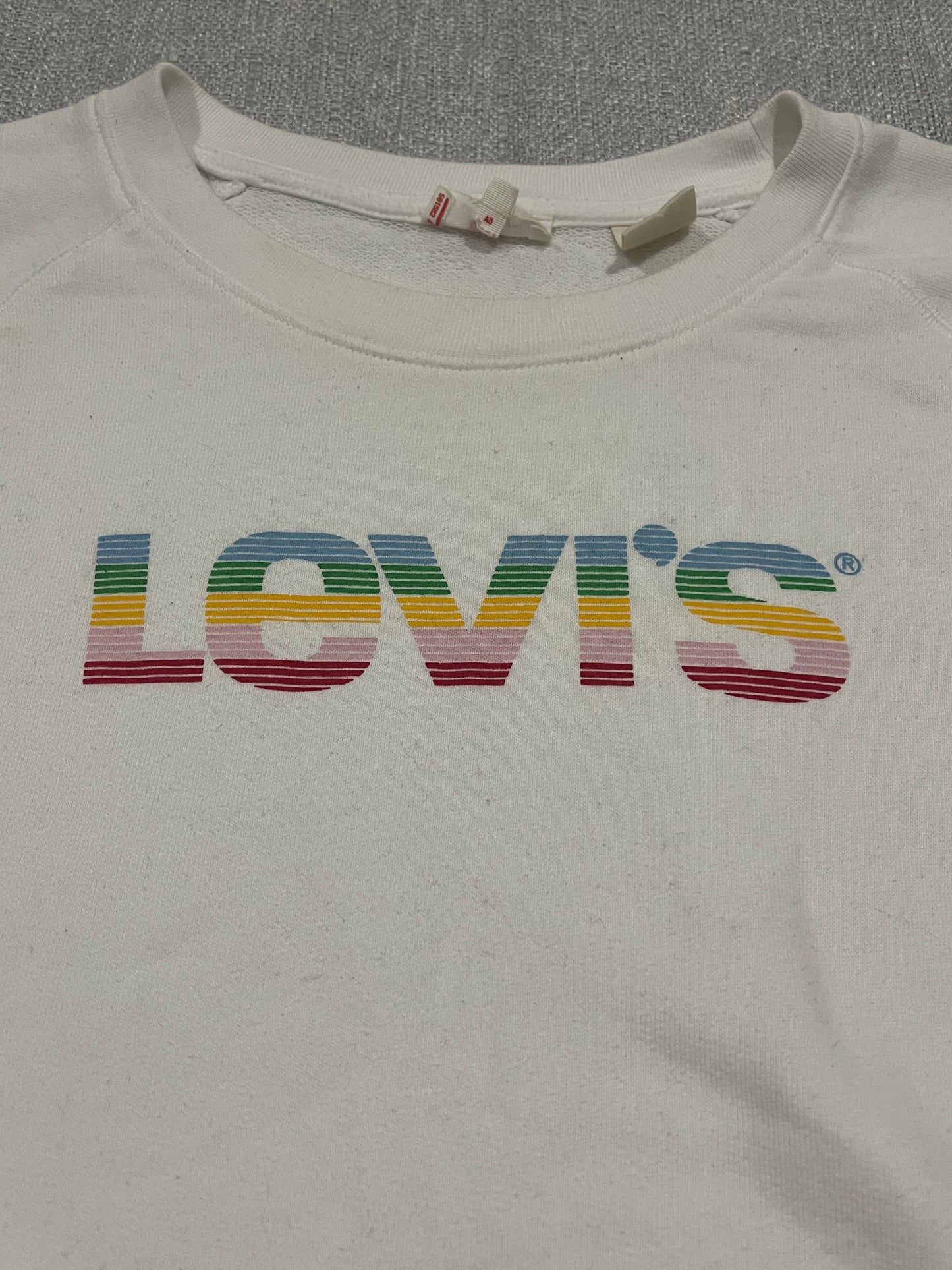Levi’s Women’s Rainbow Logo Cropped Sweatshirt White Size 1X