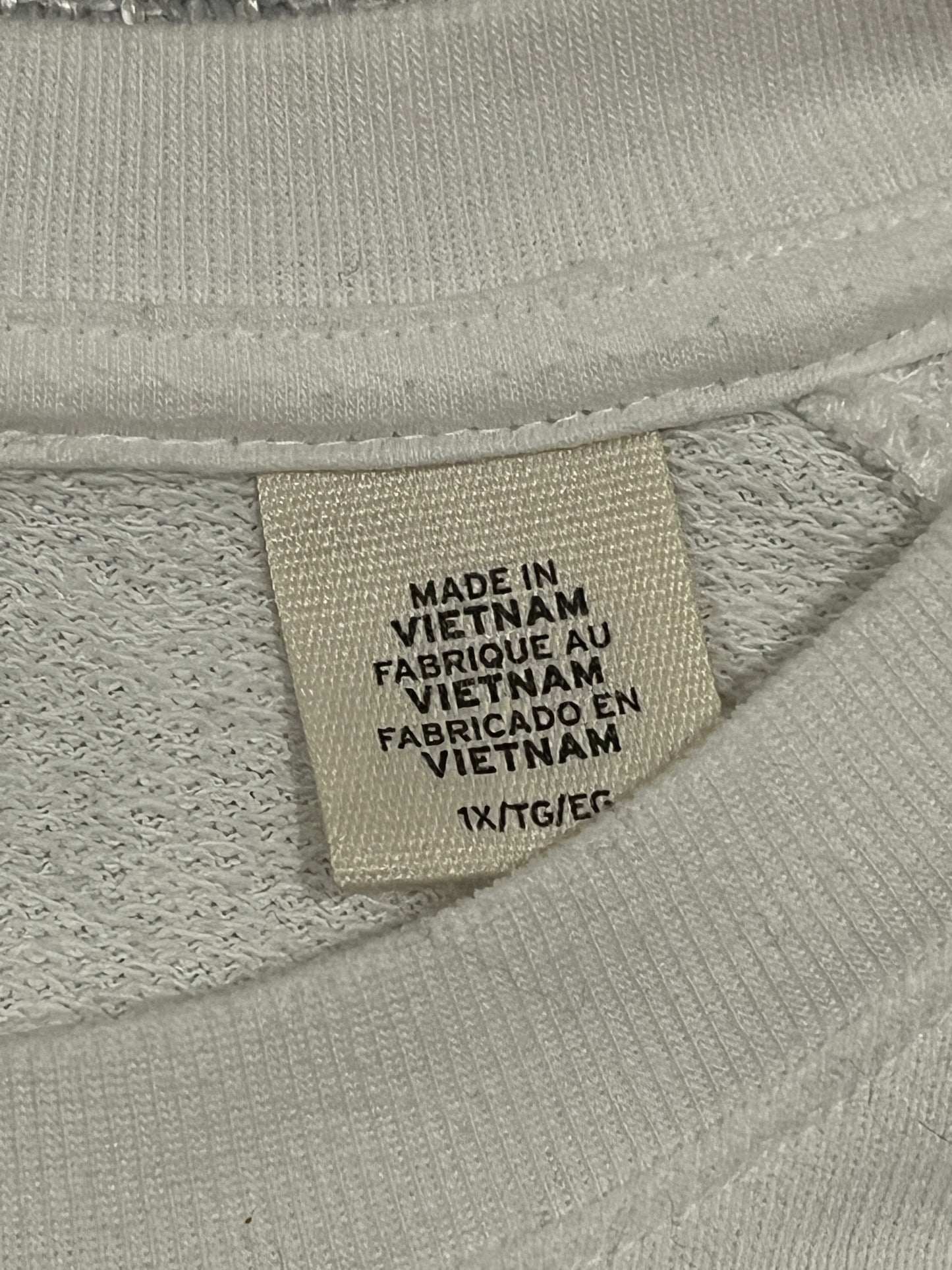Levi’s Women’s Rainbow Logo Cropped Sweatshirt White Size 1X