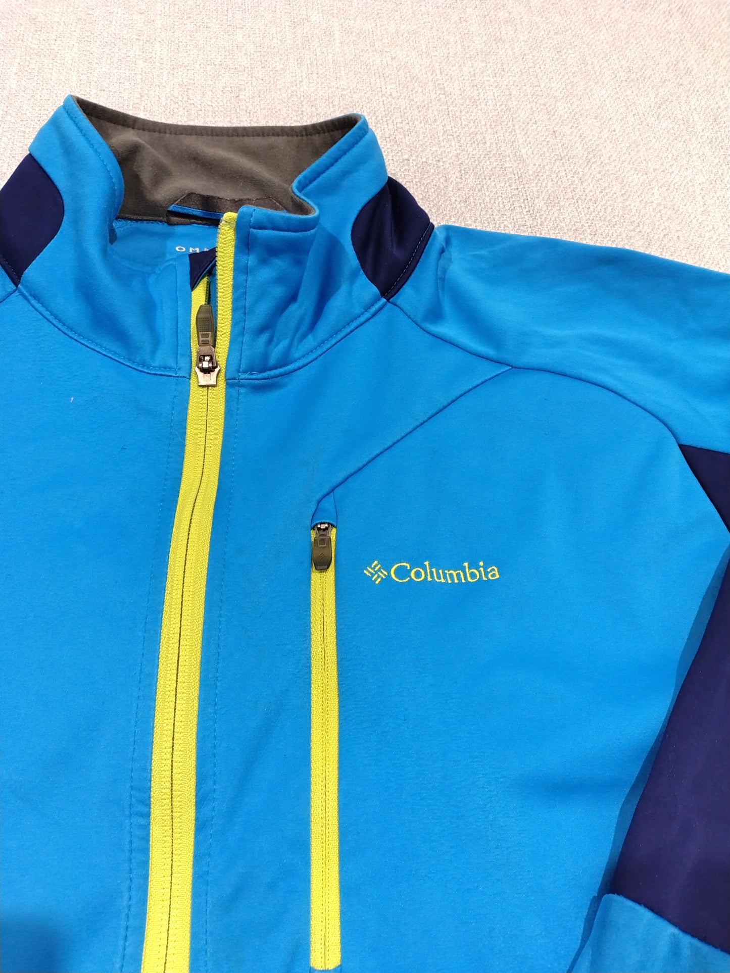 Columbia Omni-Shield Softshell Jacket – Mens Medium