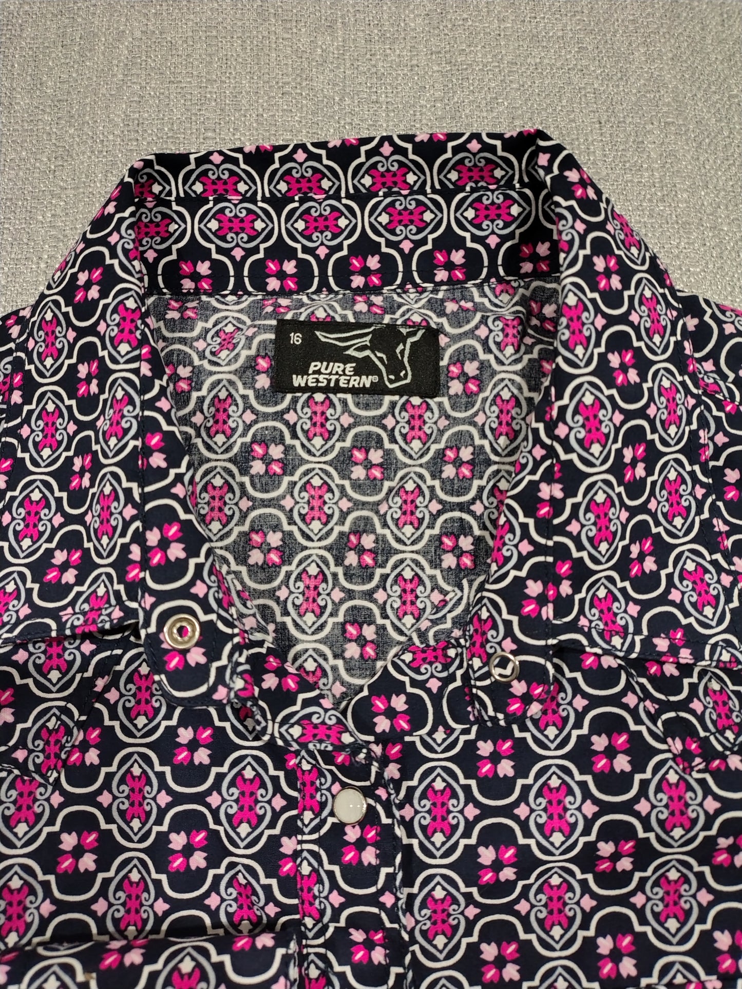 Pure Western Patterned Western Shirt – Womens Size 16