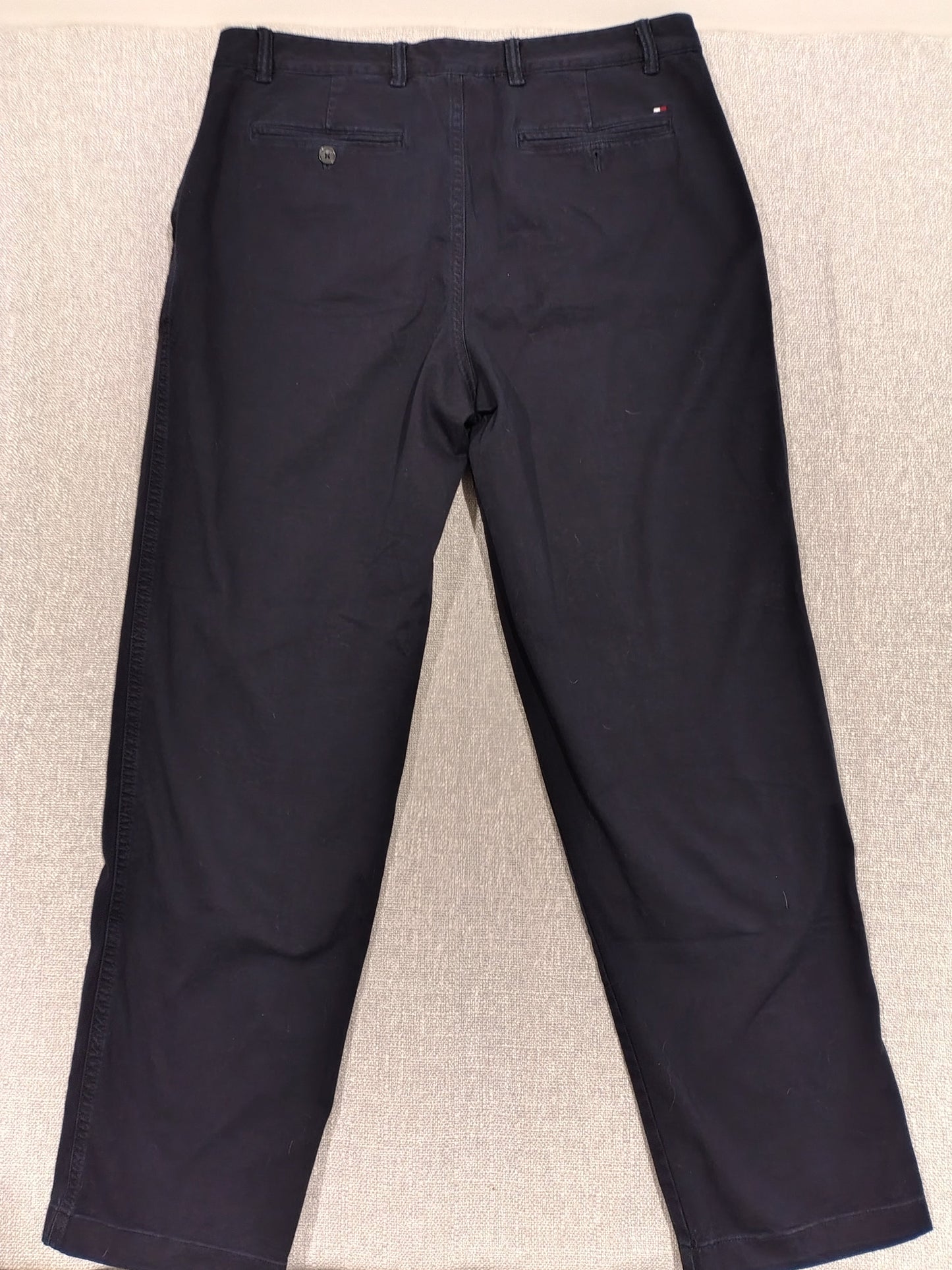 Tommy Hilfiger Chino Pants Mens 33x32 Navy Blue Straight Leg Casual