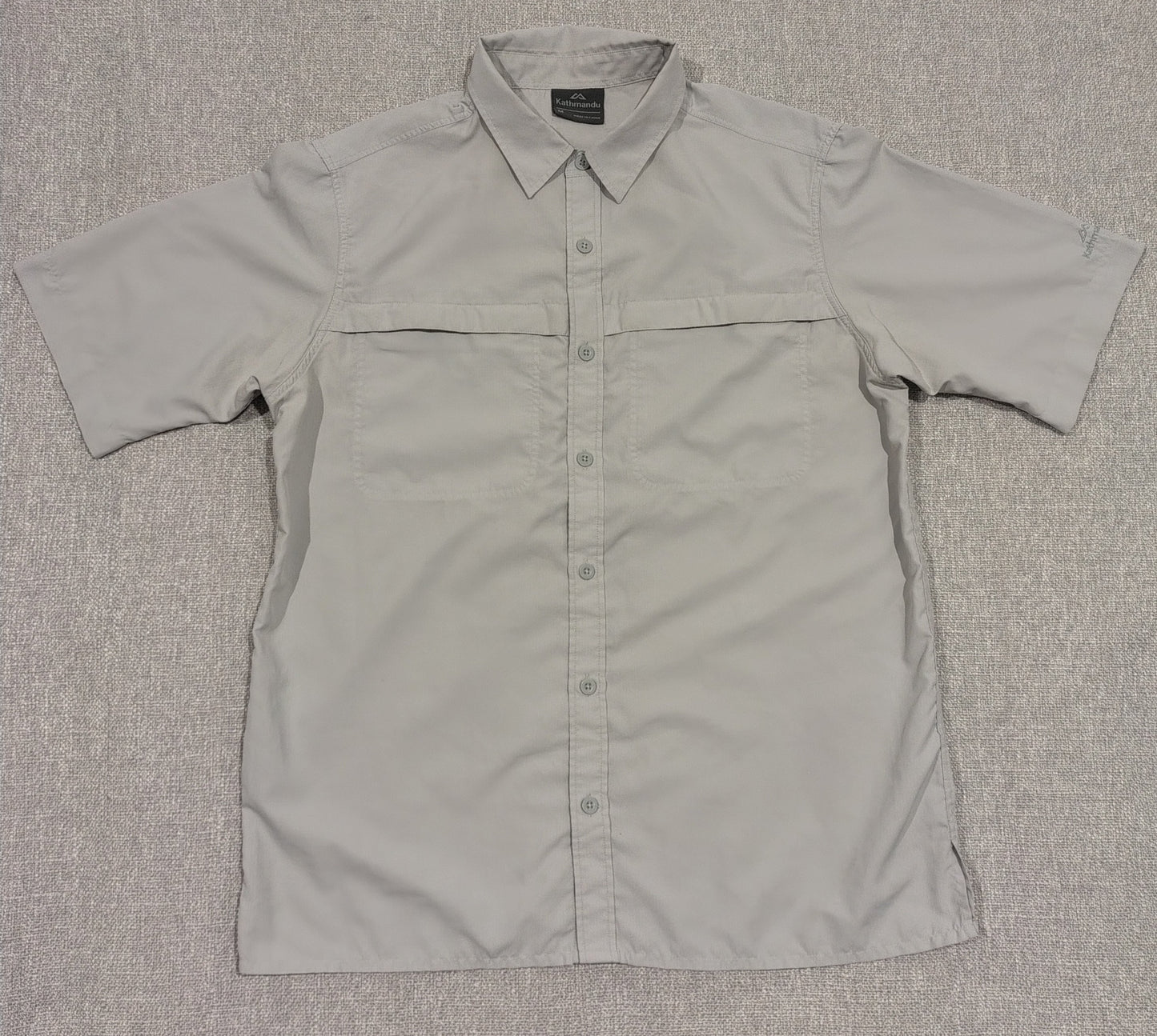 Kathmandu Outdoor Shirt Mens Medium Beige Short Sleeve Hiking Travel Lightweight