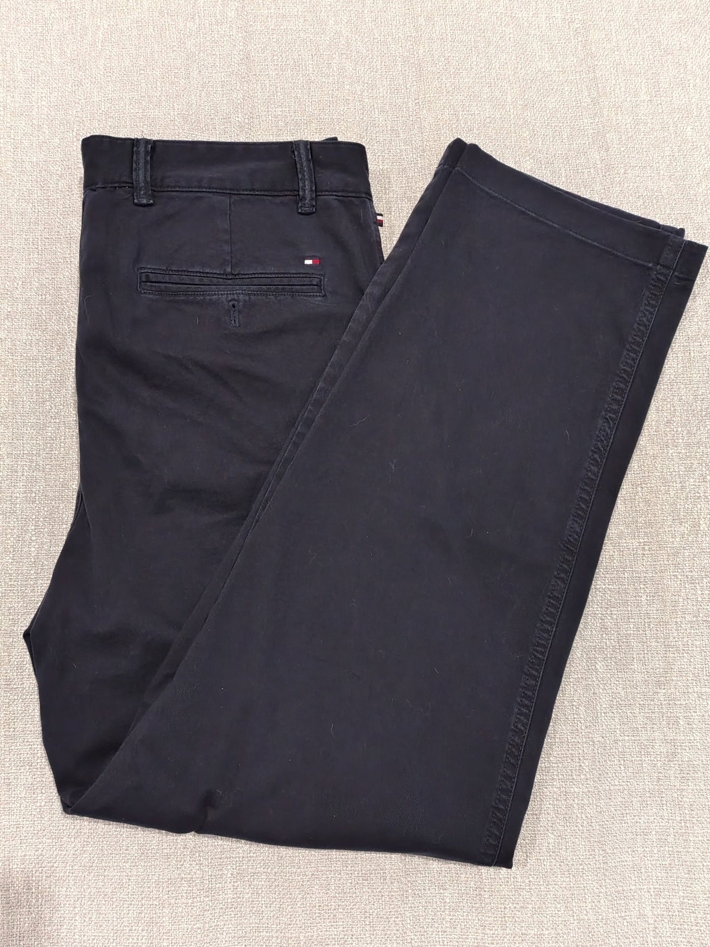 Tommy Hilfiger Chino Pants Mens 33x32 Navy Blue Straight Leg Casual